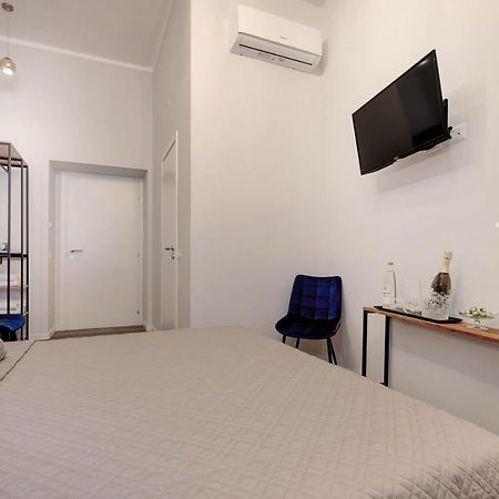 Hotel The Venue Sistina Roma Exterior foto